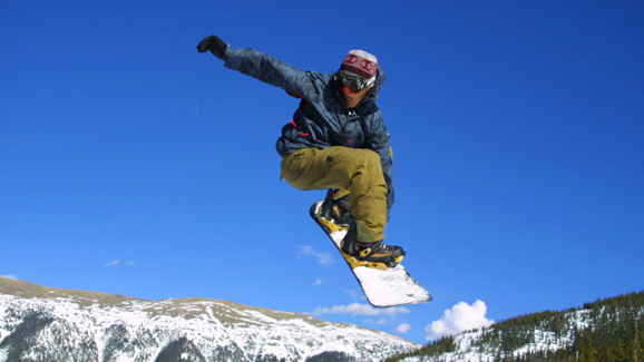 Snowboarder