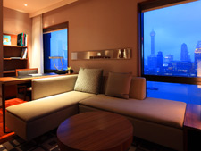 Les Suites Orient