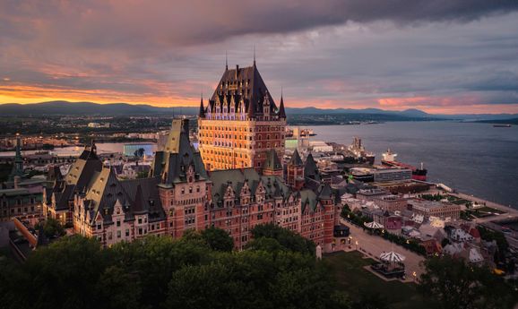 hotels in canada
