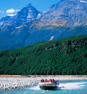 Bill Peach Journeys, Aircruising New Zealand
