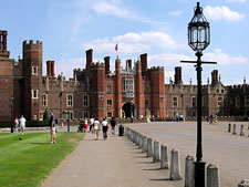 TempleRead Cruises - Magna Carta