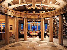 Big EZ Lodge, The