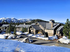 Big EZ Lodge, The