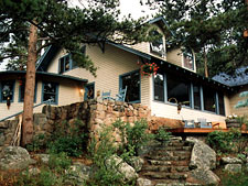 Romantic Riversong Bed and Breakfast Inn