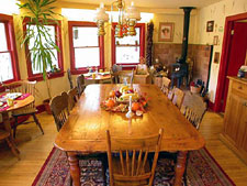 Romantic Riversong Bed and Breakfast Inn