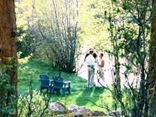 Romantic Riversong Bed and Breakfast Inn