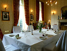 Brownes Hotel & Restaurant