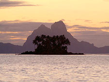 Bora Bora Cruises