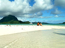 Bora Bora Cruises