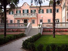 Montefalco, Italy,Villa Zuccari Montefalco