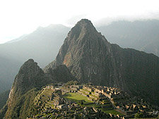 Machu Picchu<Br>Blue Parallel