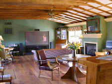 Jordan Hollow Farm Inn