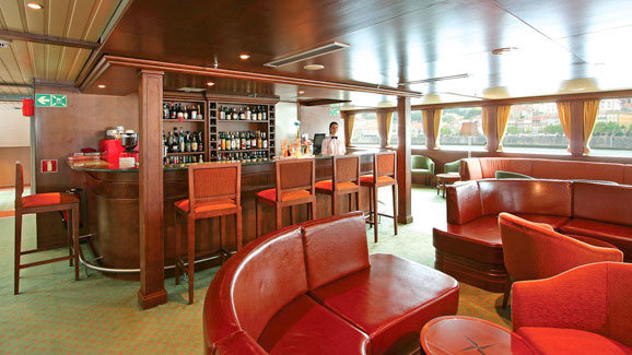 Uniworld Boutique River Cruise Collection, Douro Queen