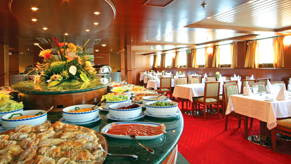 Uniworld Boutique River Cruise Collection, Douro Queen