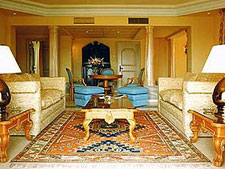 Hotel Byblos Andaluz (undere reconstruction)