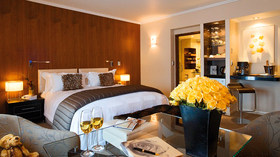 Bill Peach Journeys, Aircruising New Zealand