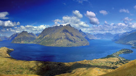 Bill Peach Journeys, Aircruising New Zealand