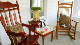 Catskill Maison Bed & Breakfast