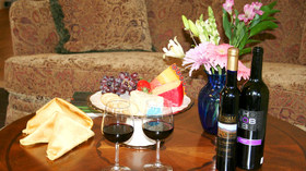 Catskill Maison Bed & Breakfast