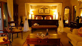 Ker & Downey, South Africa Wine and Wildlife