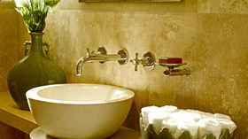 Ker & Downey, South Africa Wine and Wildlife