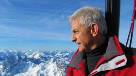 Classic World Adventures by US Hot Air Balloon Team, Switzerland in Winter