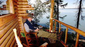 Alaska Wildland Adventures, Kenai River Sportfishing Lodge