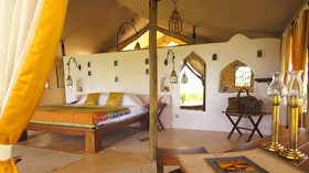 Cheli & Peacock, 11-Day All-Inclusive Kenya Safari