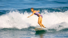Manifesta Safaris for Women, Las Olas Surf Safaris