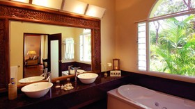 Diamonds Dream of Africa