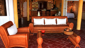 Villa Amor, Villa Paraiso