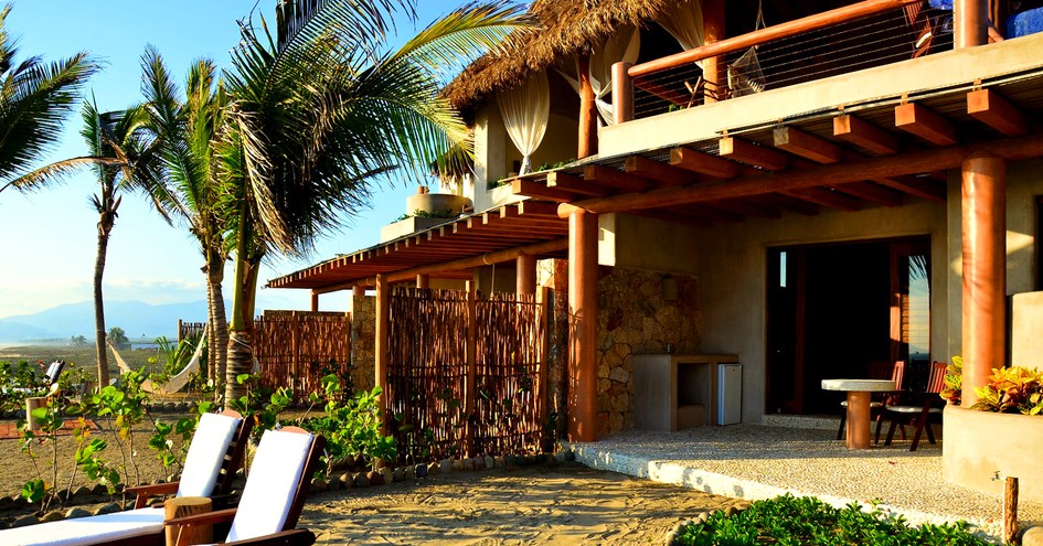 Las Palmas Beachfront Villas