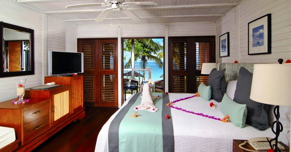 Tamarind Beach Hotel & Yacht Club