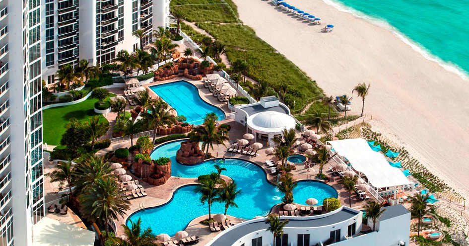 Trump International Beach Resort