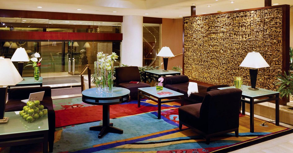 Metropolitan Hotel Vancouver in Vancouver, British Columbia