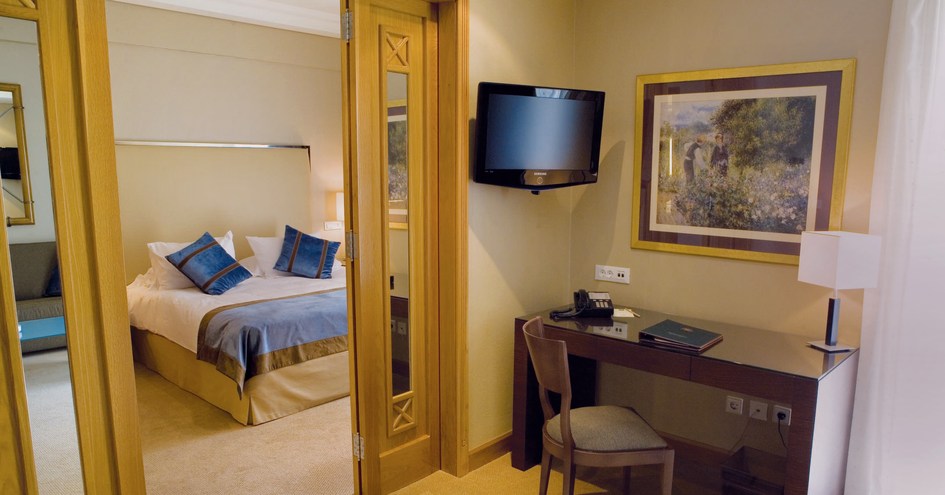 Rodos Park Suites & Spa