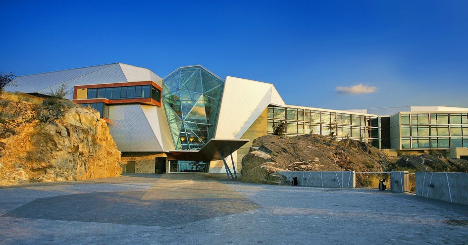 Sparkling Hill Resort