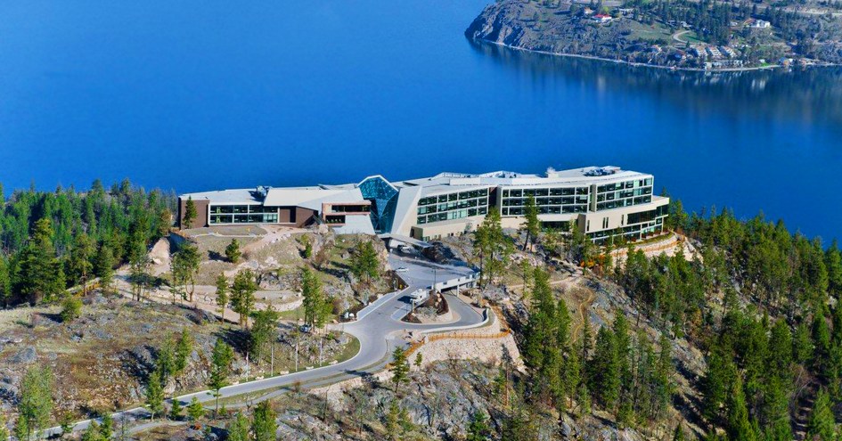 Sparkling Hill Resort