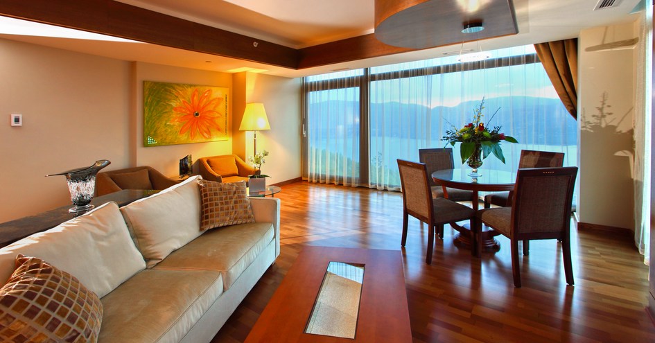 Sparkling Hill Resort