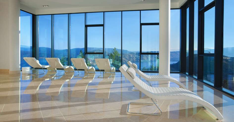 Sparkling Hill Resort