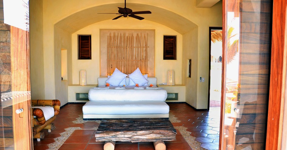 Las Palmas Beachfront Villas