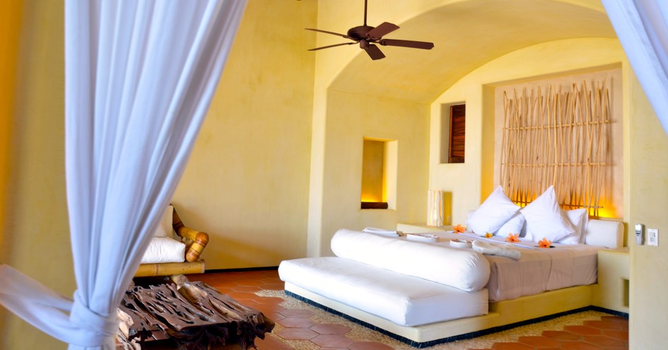 Las Palmas Beachfront Villas