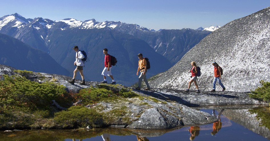 Tweedsmuir Park Lodge