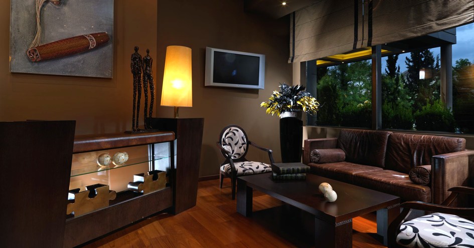 Divani Caravel Hotel