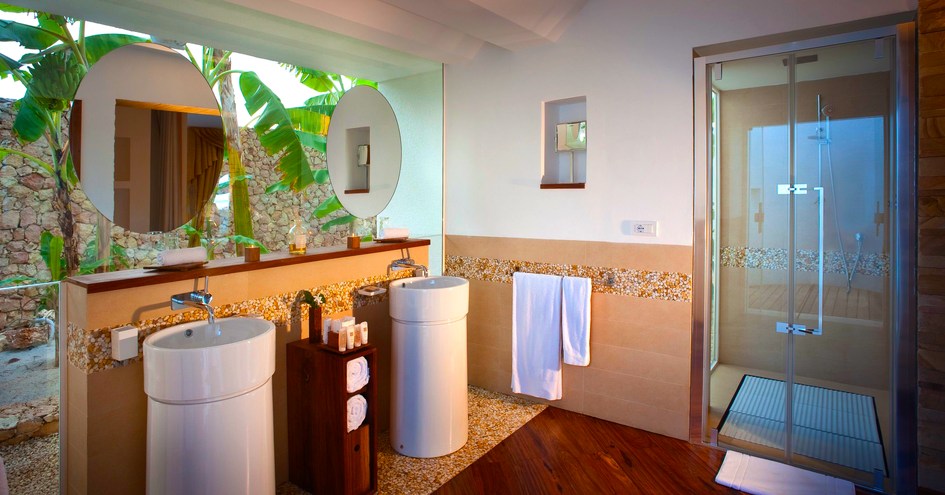 Diamonds Star of the East