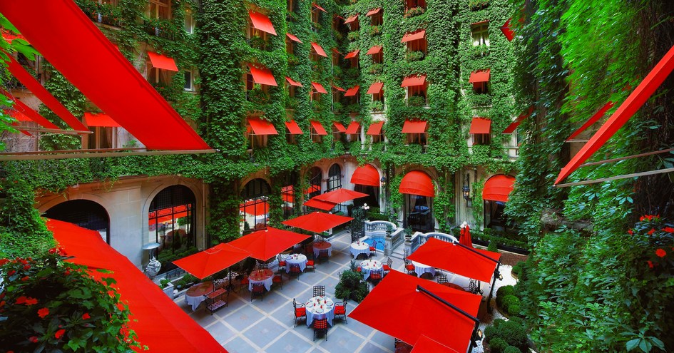 Hotel Plaza Athenee