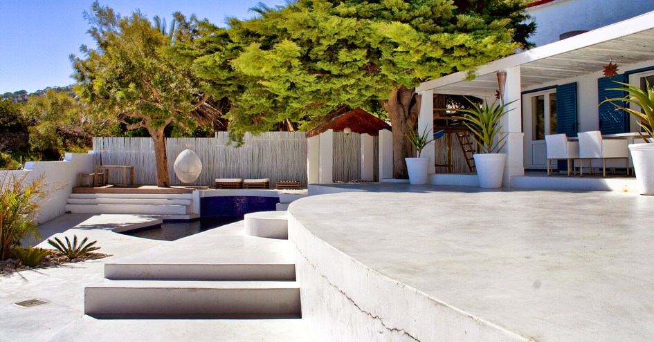 Villa Luna Guest Villas