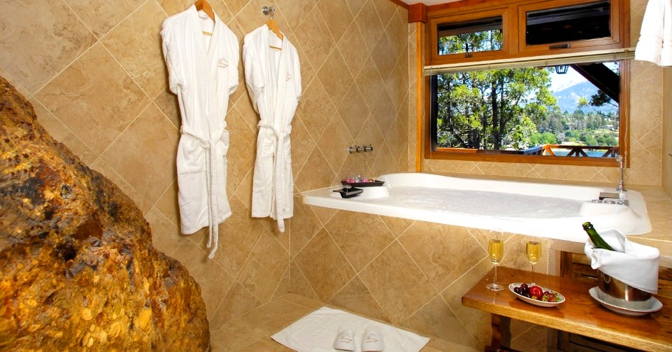 Charming Luxury Lodge & Private Spa