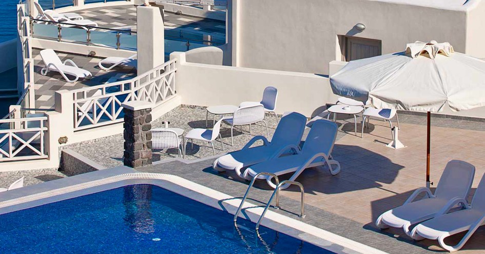 Petit Palace Suites Hotel