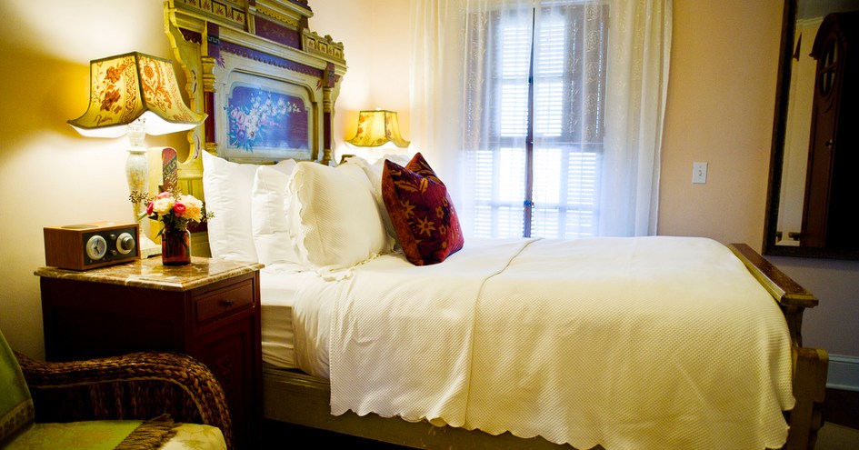 Cass House Inn and Restaurant